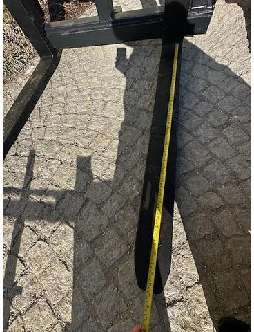 Big Palettengabel 3,5 t mit Merlo Aufnahme 120 cm FEM 3 Träggerahmen - Forche per Mezzo di movimentazione: foto 5 Big Palettengabel 3,5 t mit Merlo Aufnahme 120 cm FEM 3 Träggerahmen - Forche per Mezzo di movimentazione: foto 5