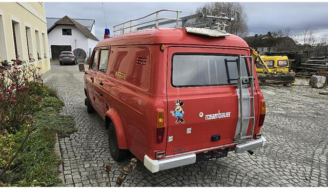 Ford Transit Feuerwehrauto - Furgone: foto 5 Ford Transit Feuerwehrauto - Furgone: foto 5