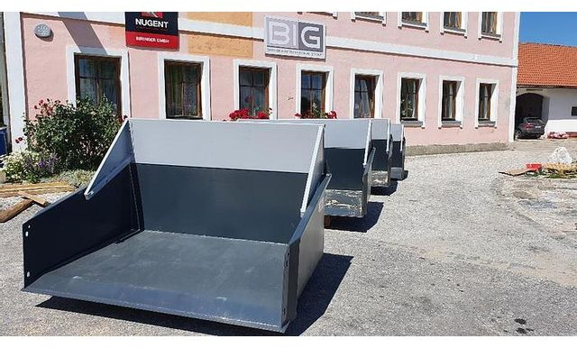 Schwerlast Transportbox / Kippmulde 180 cm mit 3 Punkt- & Euro Aufnahme - Trattore stradale: foto 5 Schwerlast Transportbox / Kippmulde 180 cm mit 3 Punkt- & Euro Aufnahme - Trattore stradale: foto 5