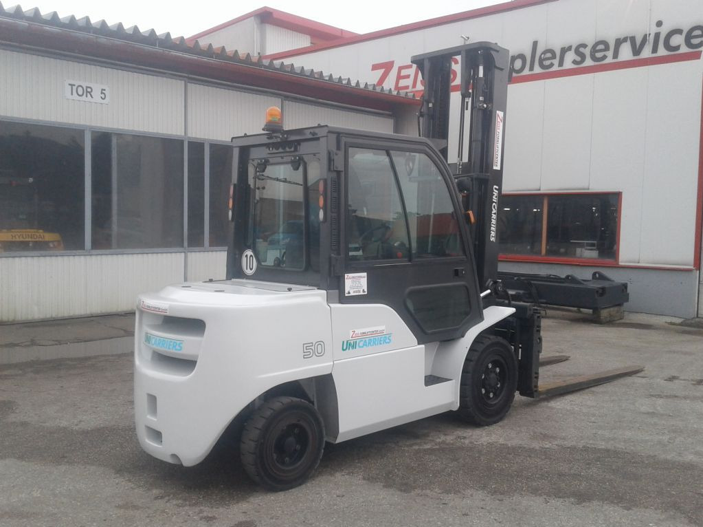UniCarriers DG1F4A50Q - Carrello elevatore diesel: foto 1 UniCarriers DG1F4A50Q - Carrello elevatore diesel: foto 1