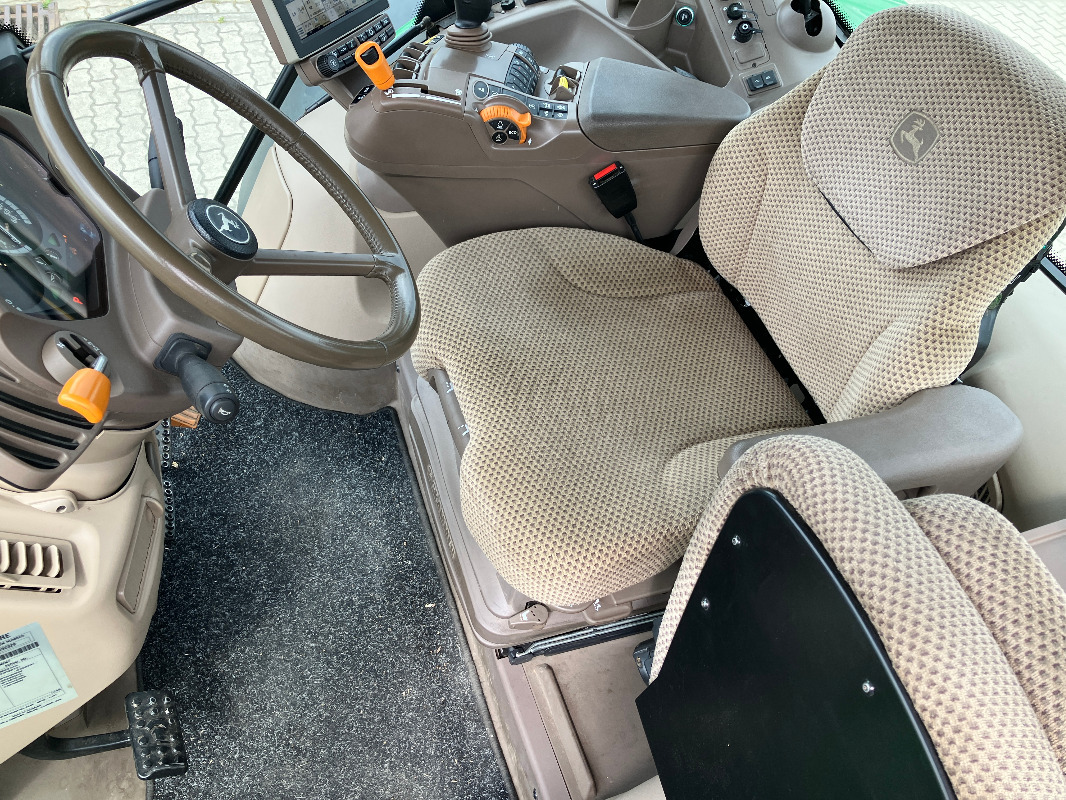 John Deere 6175R - Trattore: foto 4 John Deere 6175R - Trattore: foto 4