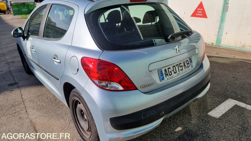 207 1.6hdi - Autovettura: foto 2 207 1.6hdi - Autovettura: foto 2