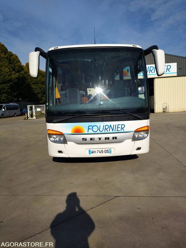 AUTOCAR SETRA 415 GT / 49 PLACES+WC / BVM / 1ERE MAIN / 556527 KM ORIGINE - Pullman: foto 1 AUTOCAR SETRA 415 GT / 49 PLACES+WC / BVM / 1ERE MAIN / 556527 KM ORIGINE - Pullman: foto 1