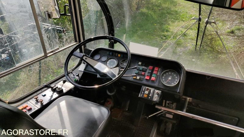 Autobus SAVIEM de collection Vintage (1979) - Autobus: foto 4 Autobus SAVIEM de collection Vintage (1979) - Autobus: foto 4