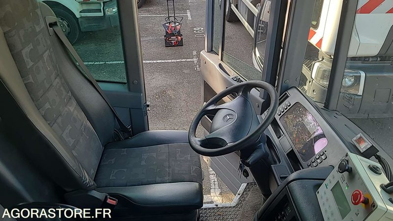 BA 543 PD - MERCEDES ECONIC 2633 - 2010 - 256434KM - Camion immondizia: foto 5 BA 543 PD - MERCEDES ECONIC 2633 - 2010 - 256434KM - Camion immondizia: foto 5