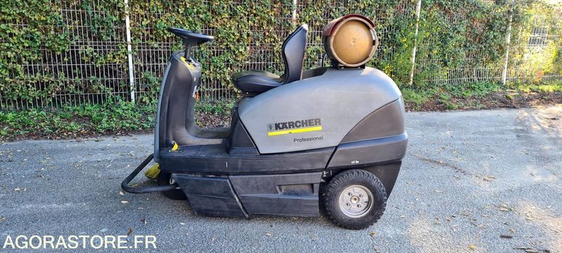BALAYEUSE KARCHER - 2012 - 182 heures - Spazzatrice stradale: foto 3 BALAYEUSE KARCHER - 2012 - 182 heures - Spazzatrice stradale: foto 3