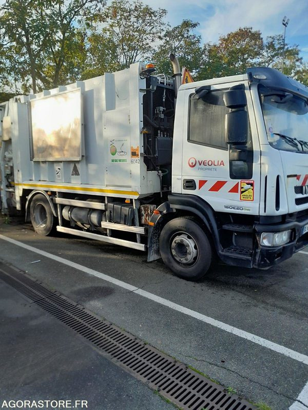 BOM 16T IVECO GNC NON ROULANT( 6042-66ICAM571X) - Camion immondizia: foto 3 BOM 16T IVECO GNC NON ROULANT( 6042-66ICAM571X) - Camion immondizia: foto 3