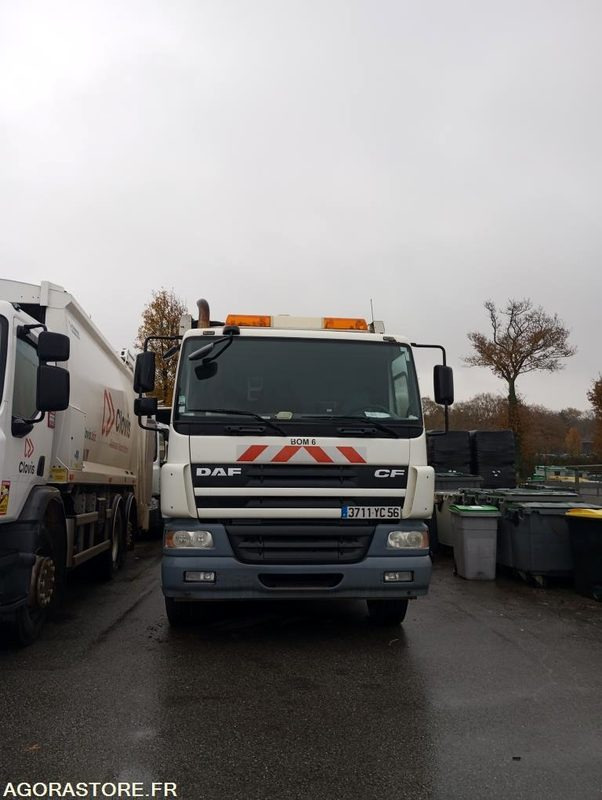 BOM DAF 566139kms 2005 - Camion immondizia: foto 3 BOM DAF 566139kms 2005 - Camion immondizia: foto 3