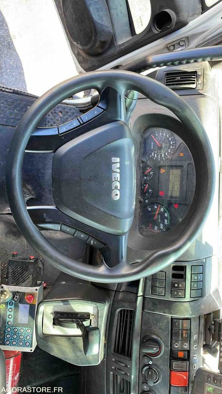BOM - IVECO 120-210L - 2019 - Camion immondizia: foto 3 BOM - IVECO 120-210L - 2019 - Camion immondizia: foto 3