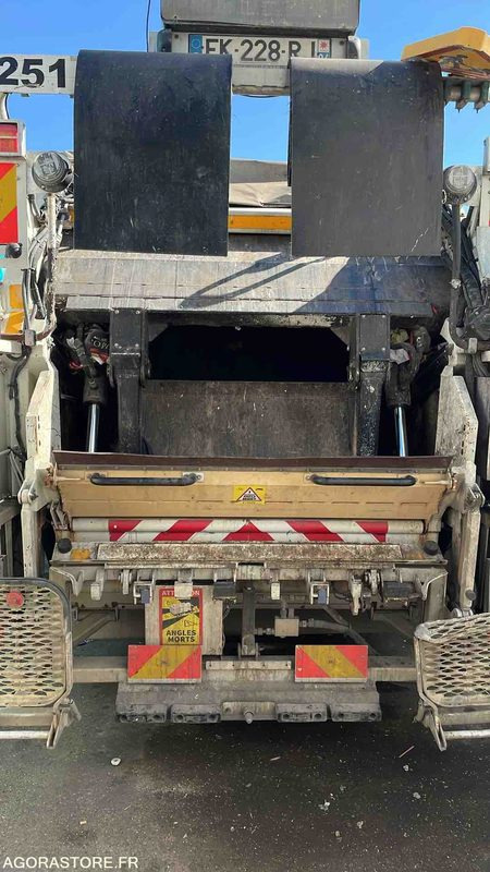 BOM - IVECO 120-210L - 2019 - Camion immondizia: foto 4 BOM - IVECO 120-210L - 2019 - Camion immondizia: foto 4