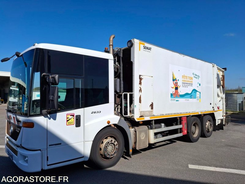 BOM Mercedes Econic 243135 kms 2013 - CX-094-MW - Camion immondizia: foto 2 BOM Mercedes Econic 243135 kms 2013 - CX-094-MW - Camion immondizia: foto 2