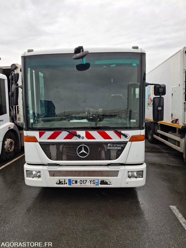 BOM Mercedes Econic 256043 kms 2013 - CW-017-YS - Camion immondizia: foto 2 BOM Mercedes Econic 256043 kms 2013 - CW-017-YS - Camion immondizia: foto 2