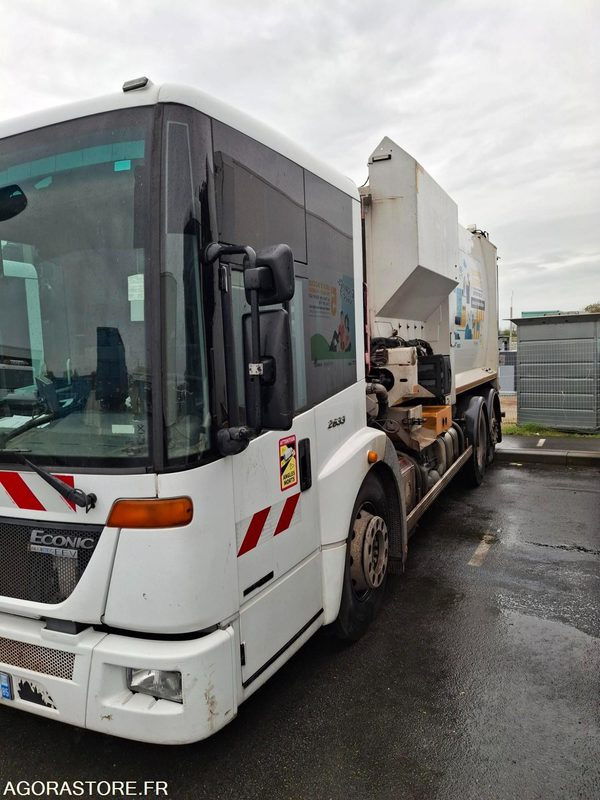 BOM Mercedes Econic 256043 kms 2013 - CW-017-YS - Camion immondizia: foto 5 BOM Mercedes Econic 256043 kms 2013 - CW-017-YS - Camion immondizia: foto 5