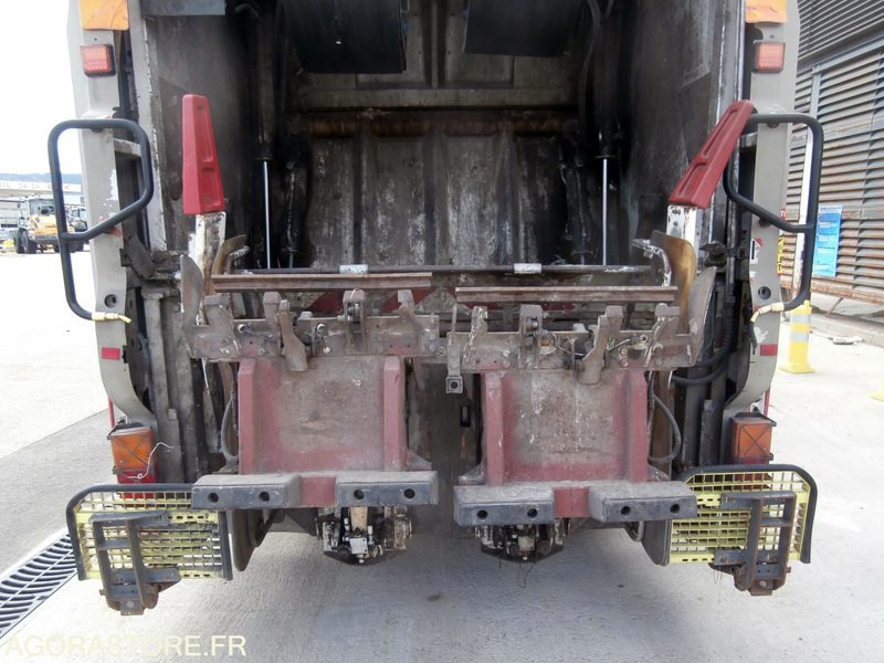 Benne Renault Premium 29HAB2 SEMAT - 2008 - 185600 kms - Camion immondizia: foto 5 Benne Renault Premium 29HAB2 SEMAT - 2008 - 185600 kms - Camion immondizia: foto 5