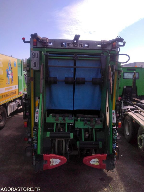 Benne à ordures ménagères Renault Eurovoirie Terberg - Camion immondizia: foto 4 Benne à ordures ménagères Renault Eurovoirie Terberg - Camion immondizia: foto 4