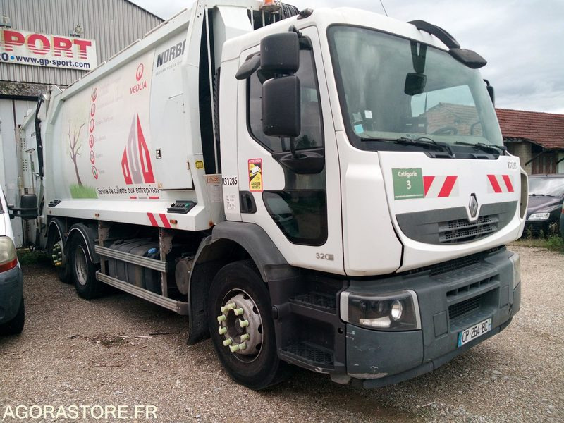 Bom Renault 320DXI - Camion immondizia: foto 2 Bom Renault 320DXI - Camion immondizia: foto 2