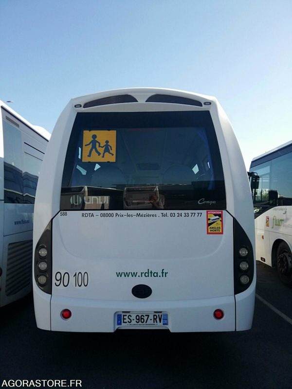 Bus Iveco UNVI 70C17 - 2017 - 120 000 km - Scuolabus: foto 2 Bus Iveco UNVI 70C17 - 2017 - 120 000 km - Scuolabus: foto 2