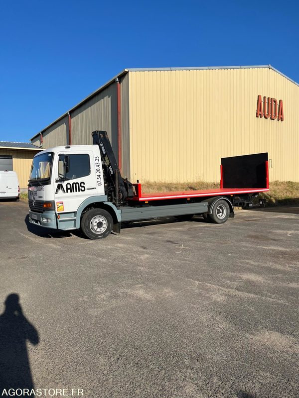 CAMION PLATEAU MERCEDES 15T - 2000 - Autocarro con pianale/ Cassone fisso, Camion con gru: foto 3 CAMION PLATEAU MERCEDES 15T - 2000 - Autocarro con pianale/ Cassone fisso, Camion con gru: foto 3