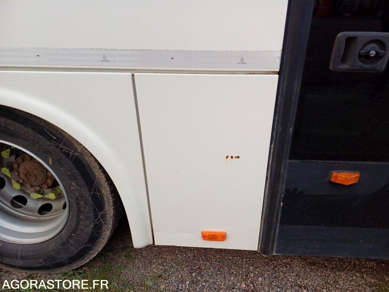 CAR IVECO CROSSWAY - n° 16807 MEC 2010 532000KM AT256NM - Scuolabus: foto 4 CAR IVECO CROSSWAY - n° 16807 MEC 2010 532000KM AT256NM - Scuolabus: foto 4