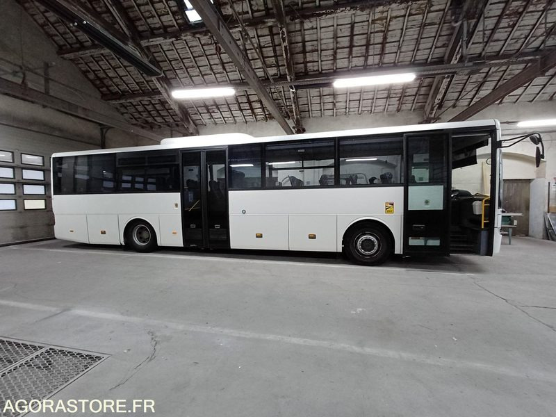 CAR MERCEDES INTOURO 1004 MEC 2010/560322km AT-351-GL - Scuolabus: foto 2 CAR MERCEDES INTOURO 1004 MEC 2010/560322km AT-351-GL - Scuolabus: foto 2