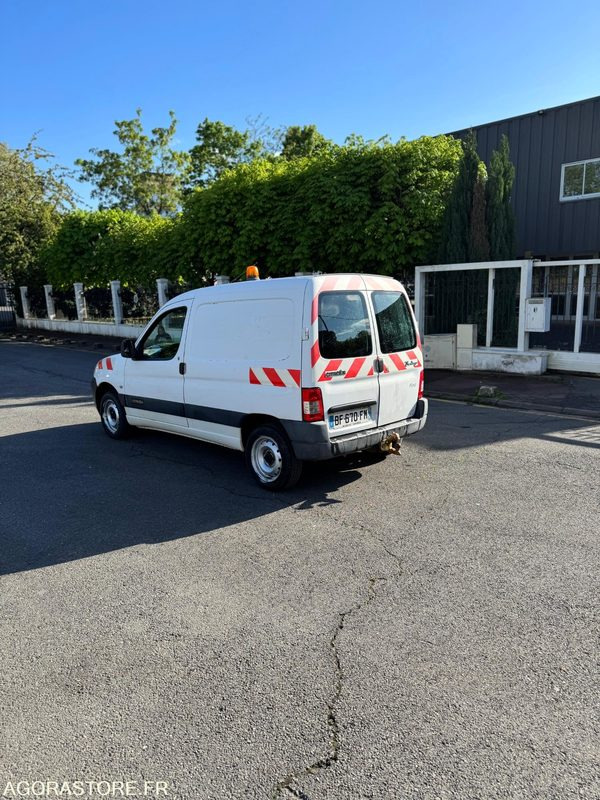 CITROËN BERLINGO - 2010 - 211 000 KM - Furgoncino: foto 1 CITROËN BERLINGO - 2010 - 211 000 KM - Furgoncino: foto 1