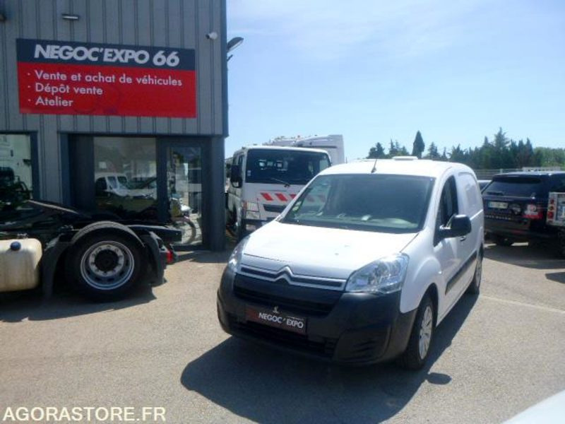 CITROEN BERLINGO UTILITAIRE BOITE AUTO - Furgoncino: foto 1 CITROEN BERLINGO UTILITAIRE BOITE AUTO - Furgoncino: foto 1