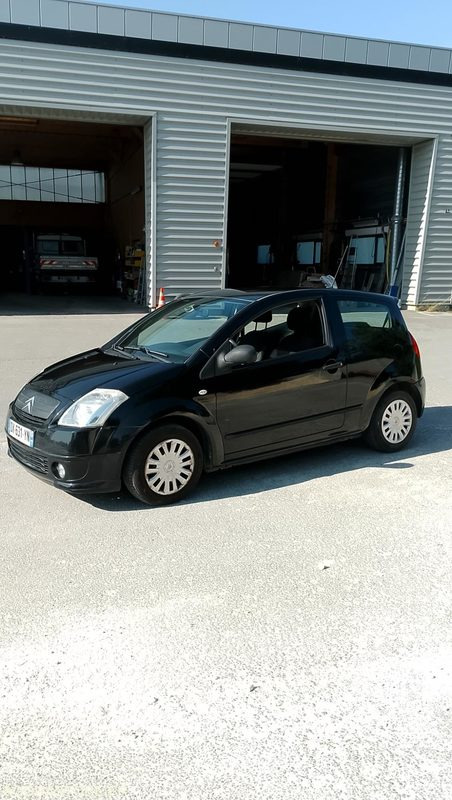 CITROEN C2 - Autovettura: foto 2 CITROEN C2 - Autovettura: foto 2