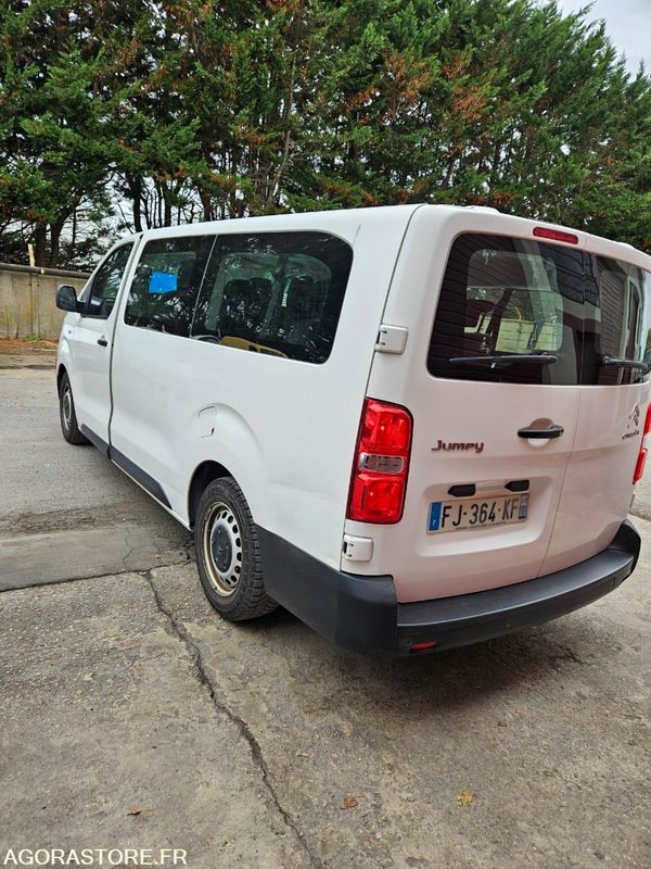 CITROEN JUMPY SPACE TOURER 9 places 240051 kms ANNÉE 2019 - Minibus, Pulmino: foto 4 CITROEN JUMPY SPACE TOURER 9 places 240051 kms ANNÉE 2019 - Minibus, Pulmino: foto 4