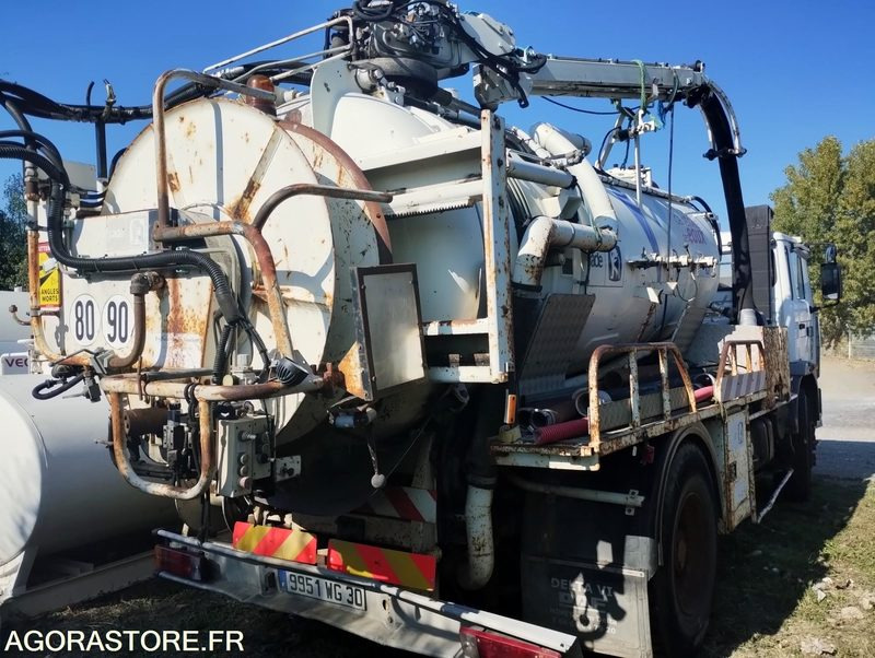 Camion 19t Hydrocureur Renault G300 Maxter 142142km – équipement Huwer - Autospurgo: foto 5 Camion 19t Hydrocureur Renault G300 Maxter 142142km – équipement Huwer - Autospurgo: foto 5