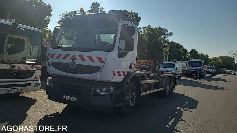 BD 653 LR - RENAULT PREMIUM 380 - 2010 - 566765KM - Camion: foto 2 BD 653 LR - RENAULT PREMIUM 380 - 2010 - 566765KM - Camion: foto 2