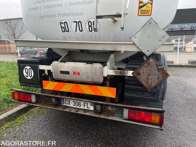 Iveco 190EL28 citerne -2008 - 694531-DX306FL - export only - Camion: foto 3 Iveco 190EL28 citerne -2008 - 694531-DX306FL - export only - Camion: foto 3