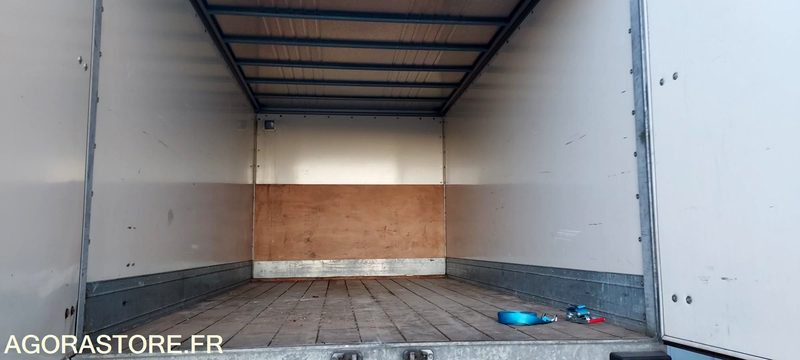 PORTEUR ROUTIER - MIDLUM 220-15 - 3763 - 190000 KMS - - Camion: foto 4 PORTEUR ROUTIER - MIDLUM 220-15 - 3763 - 190000 KMS - - Camion: foto 4