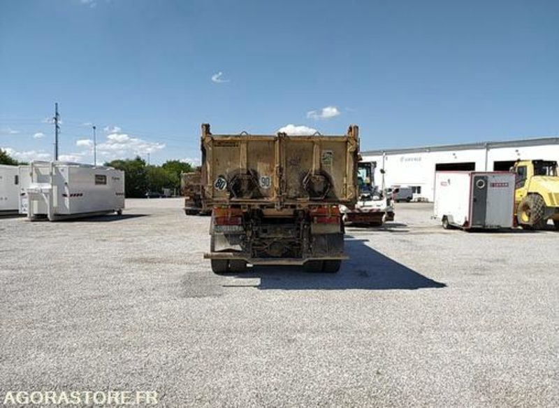 Porteur 8x4 Renault KERAX - DL116LZ - 2005 / 727486 KM (ML557) - Camion: foto 4 Porteur 8x4 Renault KERAX - DL116LZ - 2005 / 727486 KM (ML557) - Camion: foto 4