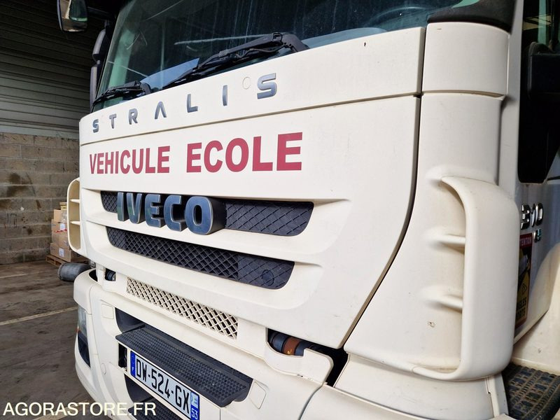 Porteur Benne Grue Iveco 310 E5 - 2008 - 140755 Kms - DW524GX - Camion: foto 5 Porteur Benne Grue Iveco 310 E5 - 2008 - 140755 Kms - DW524GX - Camion: foto 5