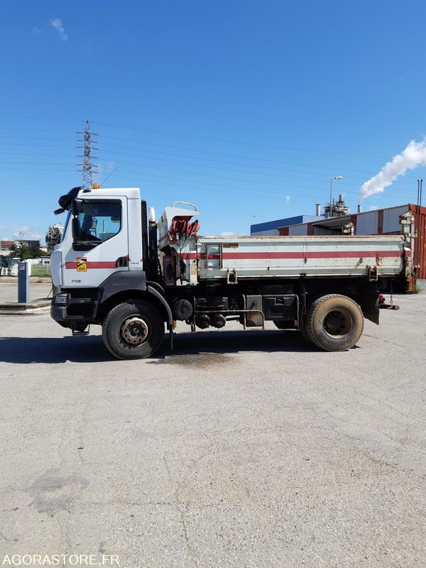 RENAULT 4x2 - KERAX 370 - 2008 / 274 727 km ( M5992 ) - Camion: foto 2 RENAULT 4x2 - KERAX 370 - 2008 / 274 727 km ( M5992 ) - Camion: foto 2