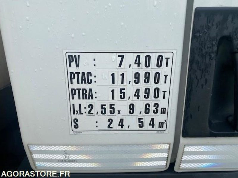 RENAULT FOURGON HAYON D12 - 2017 - 300 000km - Camion: foto 3 RENAULT FOURGON HAYON D12 - 2017 - 300 000km - Camion: foto 3