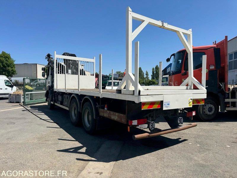 RENAULT KERAX 410.26 - CAMION PLATEAU GRUE - HIAB 200C - 2007 / 359000 - Camion: foto 5 RENAULT KERAX 410.26 - CAMION PLATEAU GRUE - HIAB 200C - 2007 / 359000 - Camion: foto 5