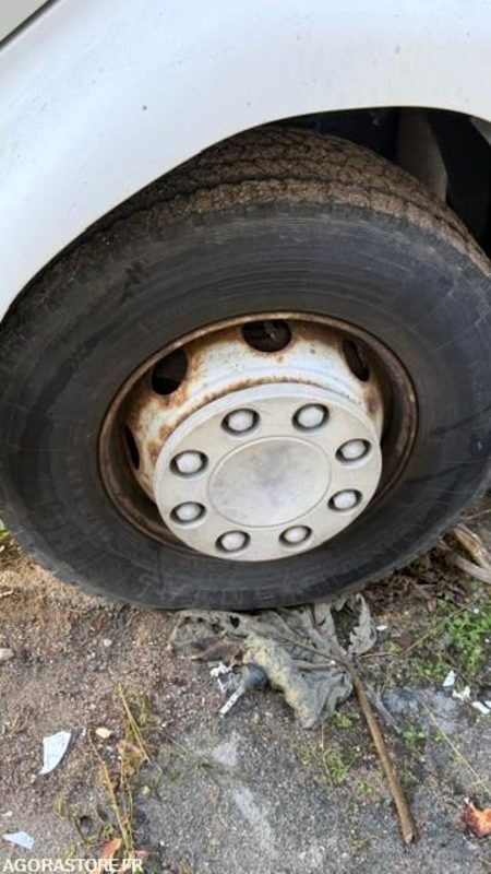 RENAULT MIDLUM BEN/AMO AVEC SALEUSE - Camion: foto 3 RENAULT MIDLUM BEN/AMO AVEC SALEUSE - Camion: foto 3