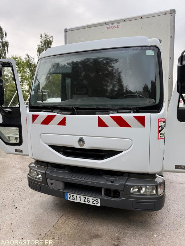 Renault Midlum 180ch porteur 4x2 Fourgon avec Hayon - Camion: foto 2 Renault Midlum 180ch porteur 4x2 Fourgon avec Hayon - Camion: foto 2