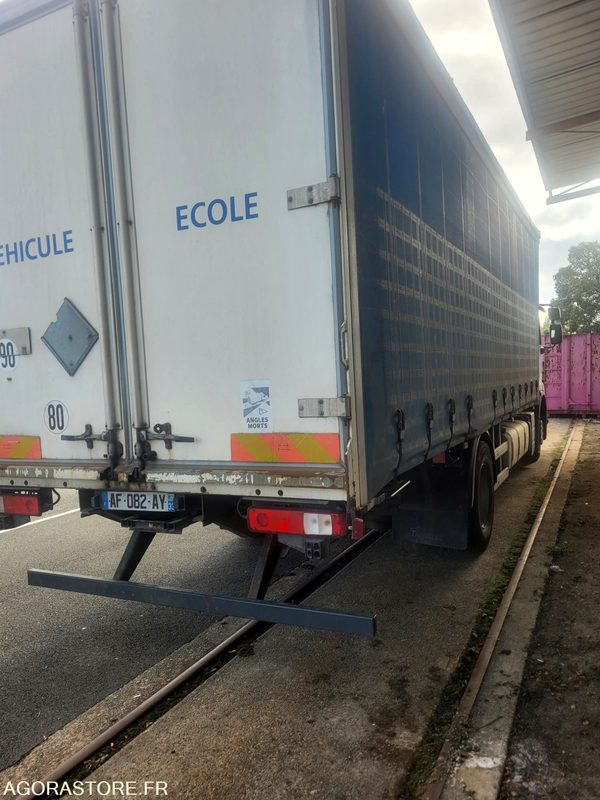 Renault Premium - 2009 - 470000 Kms - Camion: foto 3 Renault Premium - 2009 - 470000 Kms - Camion: foto 3