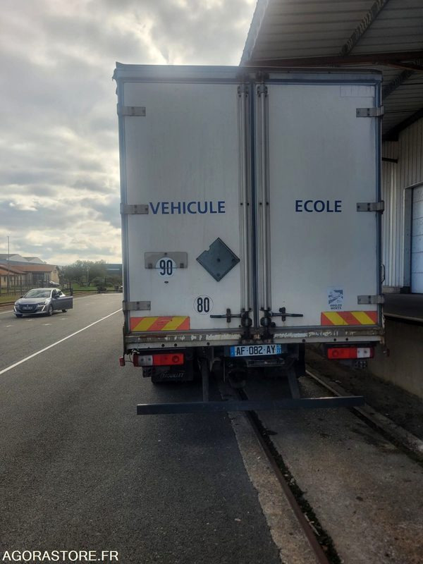 Renault Premium - 2009 - 470000 Kms - Camion: foto 4 Renault Premium - 2009 - 470000 Kms - Camion: foto 4