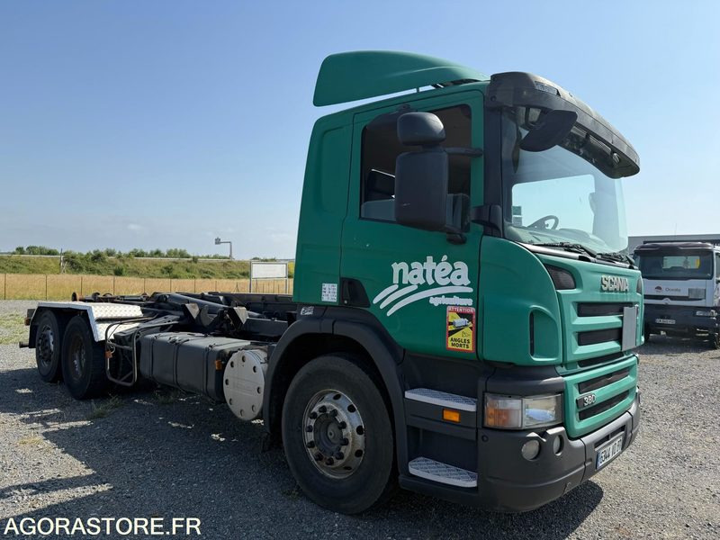 SCANIA P 380 - 2008 - 517 425km - Camion: foto 2 SCANIA P 380 - 2008 - 517 425km - Camion: foto 2