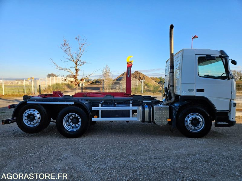 VOLVO 6X2 POLYBENNE AMPLIROLL - Camion: foto 1 VOLVO 6X2 POLYBENNE AMPLIROLL - Camion: foto 1