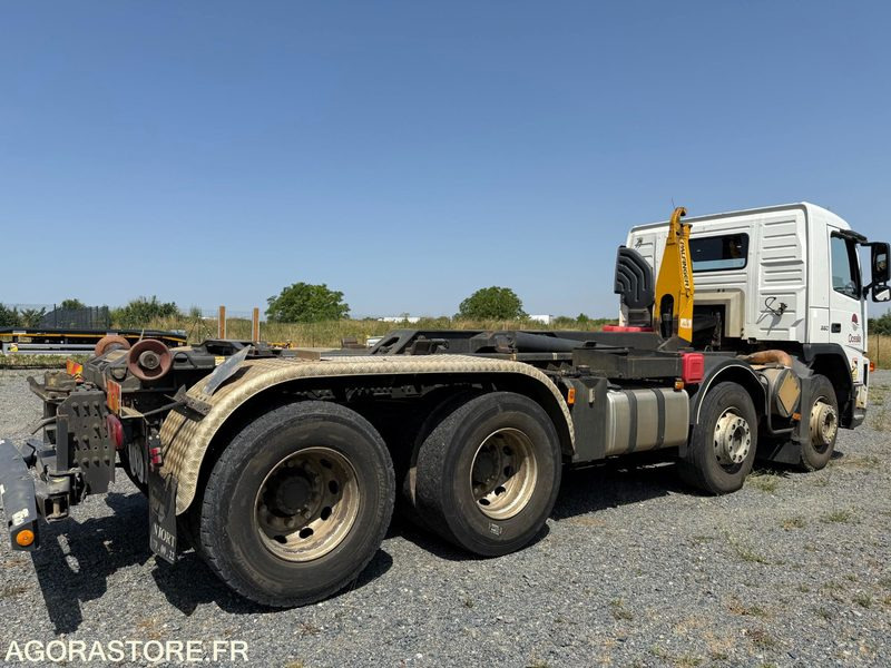 VOLVO FM12 380 - 2004 - 636 982 - Camion: foto 4 VOLVO FM12 380 - 2004 - 636 982 - Camion: foto 4