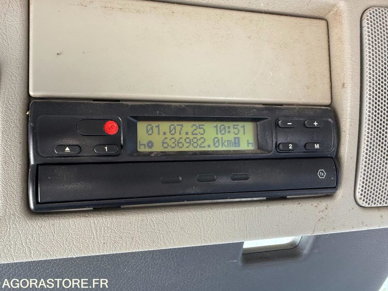 VOLVO FM12 380 - 2004 - 636 982 - Camion: foto 5 VOLVO FM12 380 - 2004 - 636 982 - Camion: foto 5