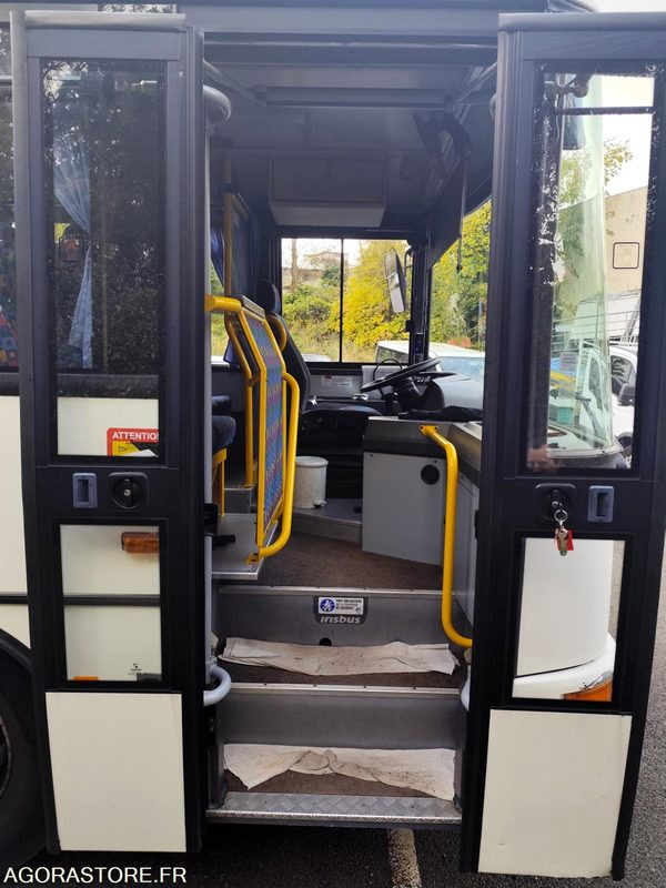 Car Irisbus Recreo 205600kms 2005 60 places - Scuolabus: foto 5 Car Irisbus Recreo 205600kms 2005 60 places - Scuolabus: foto 5