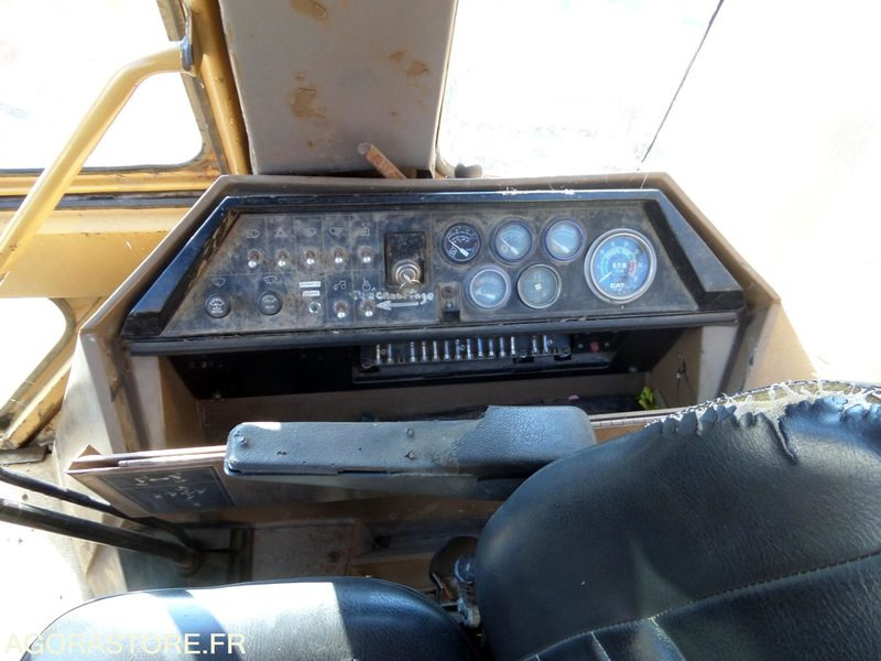 Chargeuse pelleteuse caterpillar 428 -1992- 13000h (N2TRPL) - Terna: foto 5 Chargeuse pelleteuse caterpillar 428 -1992- 13000h (N2TRPL) - Terna: foto 5