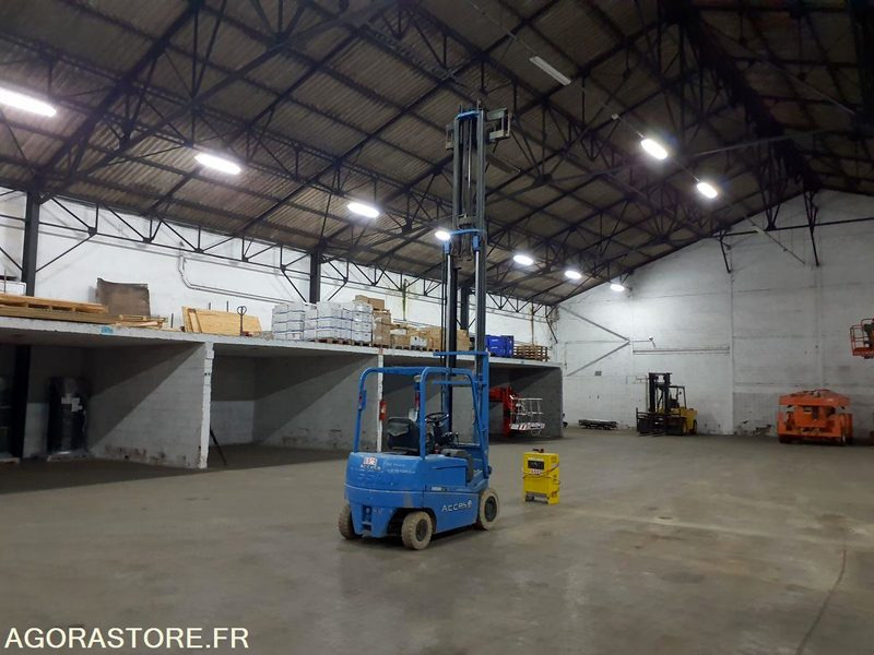 Chariot élévateur ELEC 2.5T Triplex 5,5M NISSAN QO2L25 - Carrello elevatore elettrico: foto 4 Chariot élévateur ELEC 2.5T Triplex 5,5M NISSAN QO2L25 - Carrello elevatore elettrico: foto 4