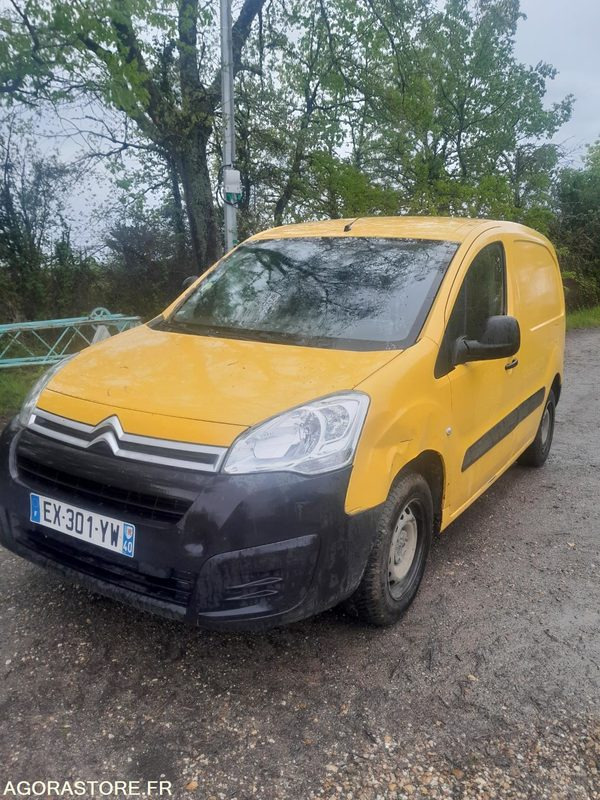 Citroën Berlingo - 2018 - 166000 KM - Furgoncino: foto 1 Citroën Berlingo - 2018 - 166000 KM - Furgoncino: foto 1