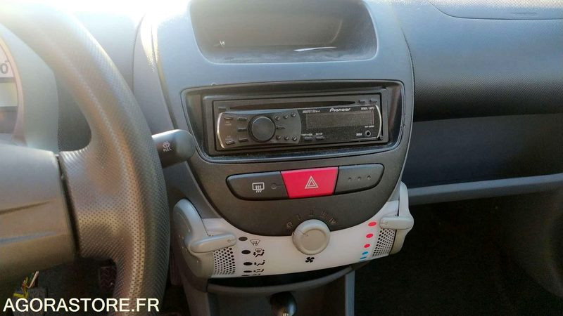 Citroen C1 - 2010 - 159251kms - Autovettura: foto 4 Citroen C1 - 2010 - 159251kms - Autovettura: foto 4